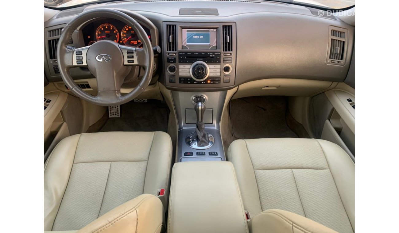 إنفينيتي FX35 Infiniti fx35_Gcc_2008_Excellent_Condition _Full option