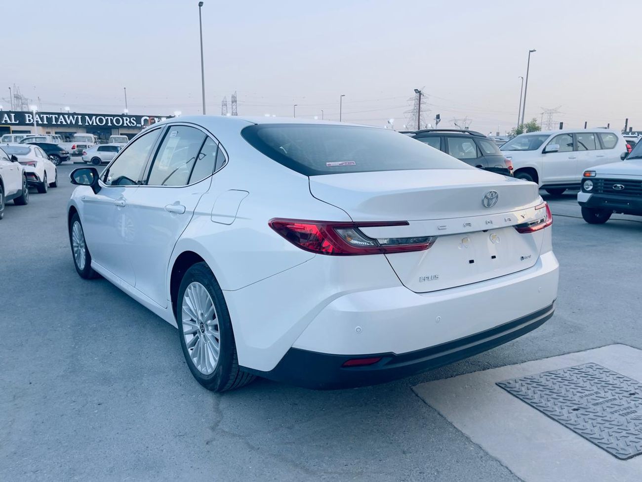 Toyota Camry GLE 2.5L Hybrid