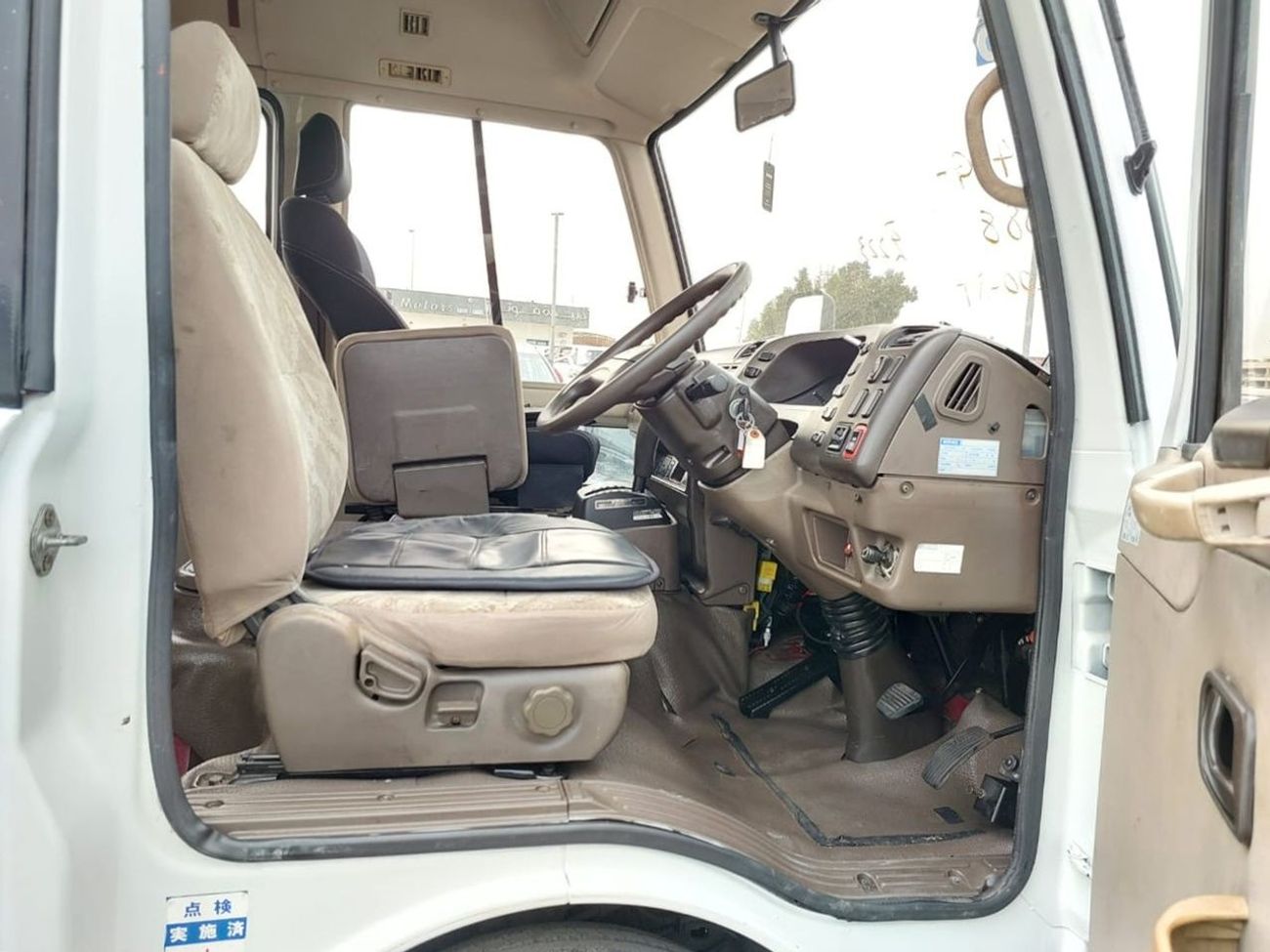 ميتسوبيشي روزا MITSUBISHI ROSA BUS RHD 1999 MODEL 4.9 L DIESEL AUTOMATIC(PM00088)