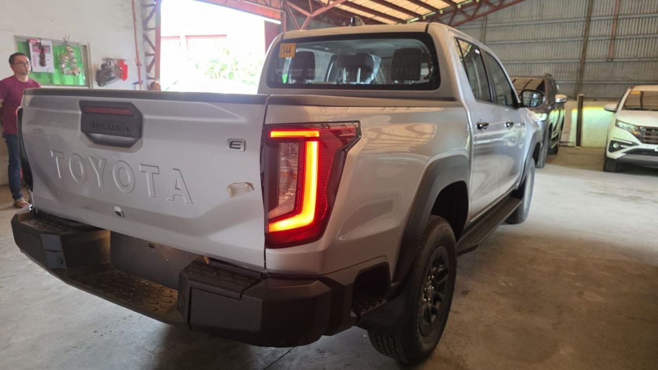Toyota Hilux Toyota travo 2026 LHD diesel engine 2.8L double cabin