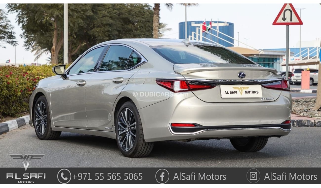 Lexus ES 300 Hybrid
