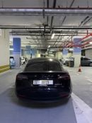 تسلا موديل 3