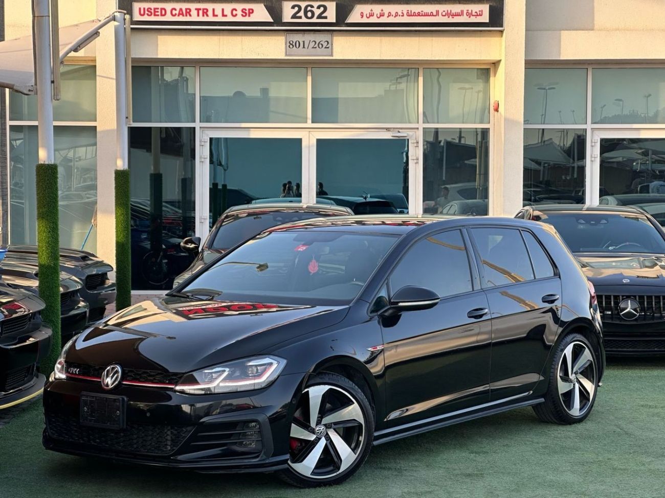 فولكس واجن جولف GTI VOLKSWAGEN GOLF  GTI 2019 GCC FULL OPTION ORIGINAL PAINT PERFECT CONDITION