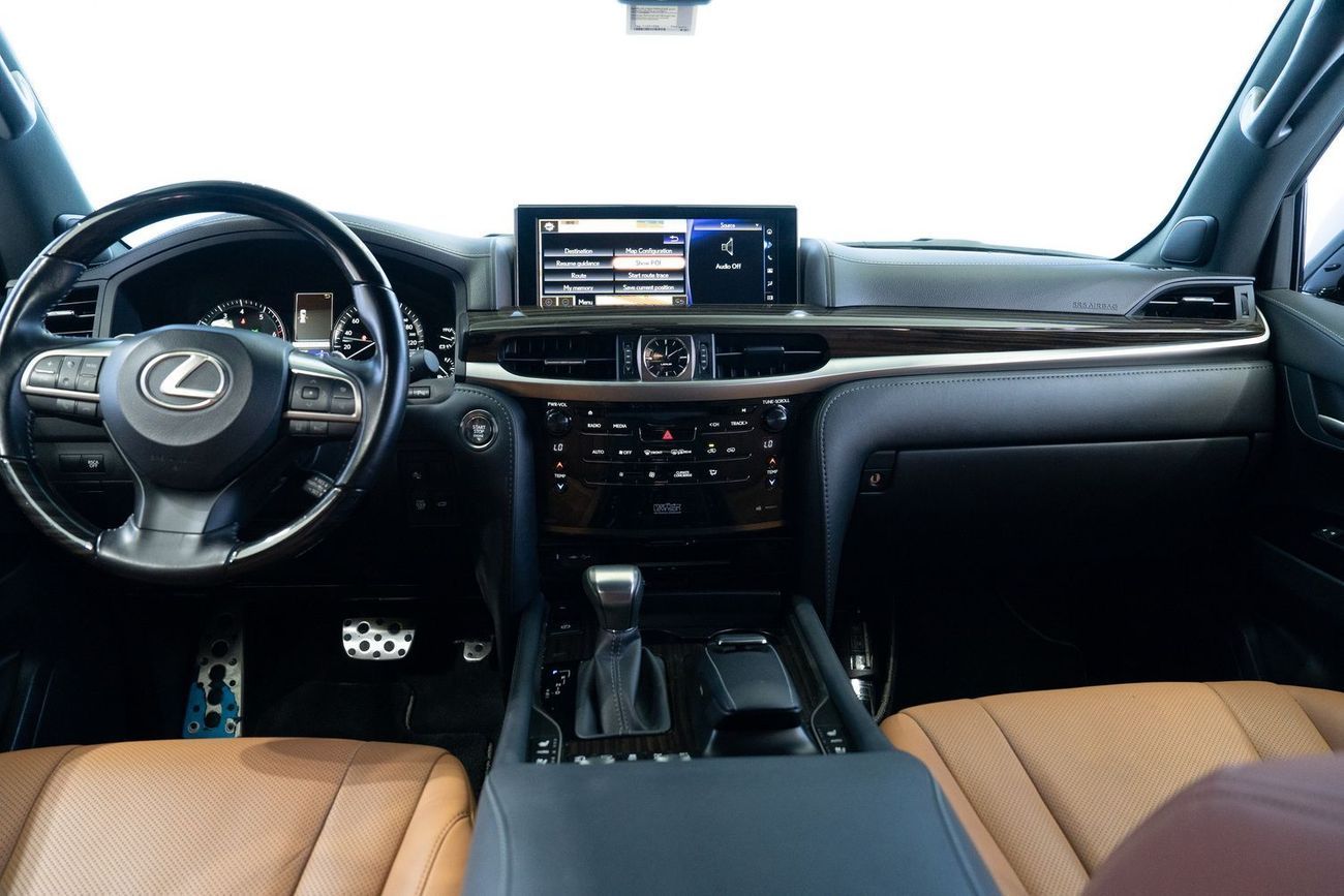 Lexus LX 570 Lexus LX570 S