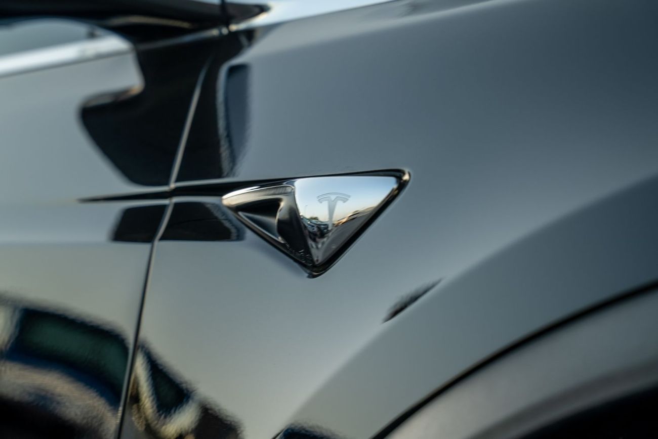 Tesla Model X Long Range (AWD) 100D 2019 GCC Full Service History Warranty on Battery Still Valid