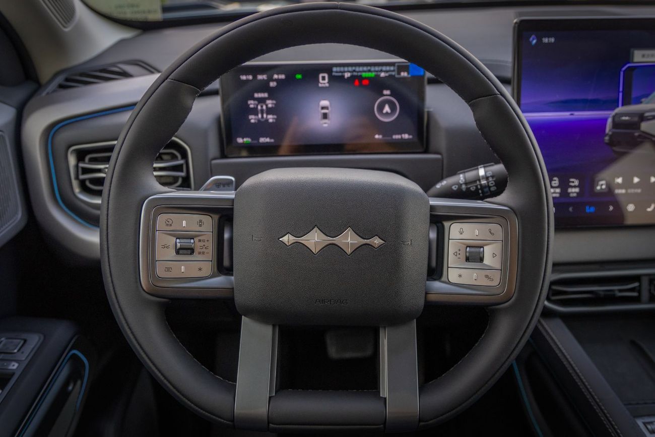 بي واي دي ليوبارد تيتانيوم 3 MAX