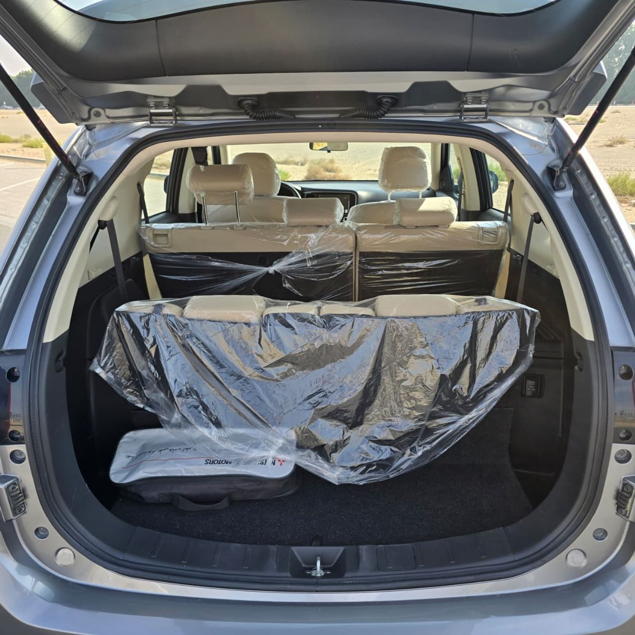 Mitsubishi Outlander GLX Basic 2.4L (7 Seater) GLX MID LINE 2.4L (7 Seater)