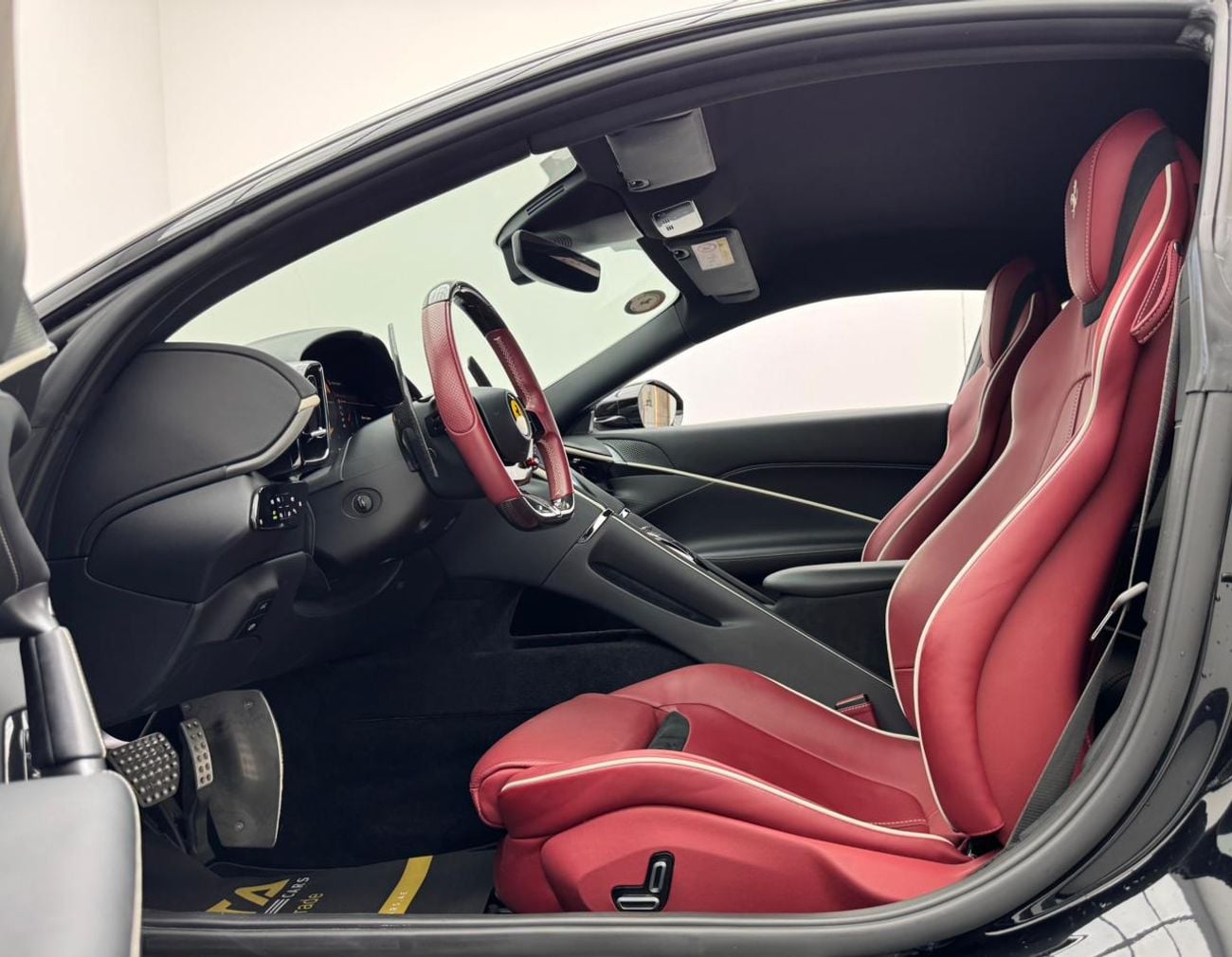 Ferrari Roma STD 2024 Ferrari Roma,2028 Ferrari Warranty and Service Pack, Ferrari Service History, GCC