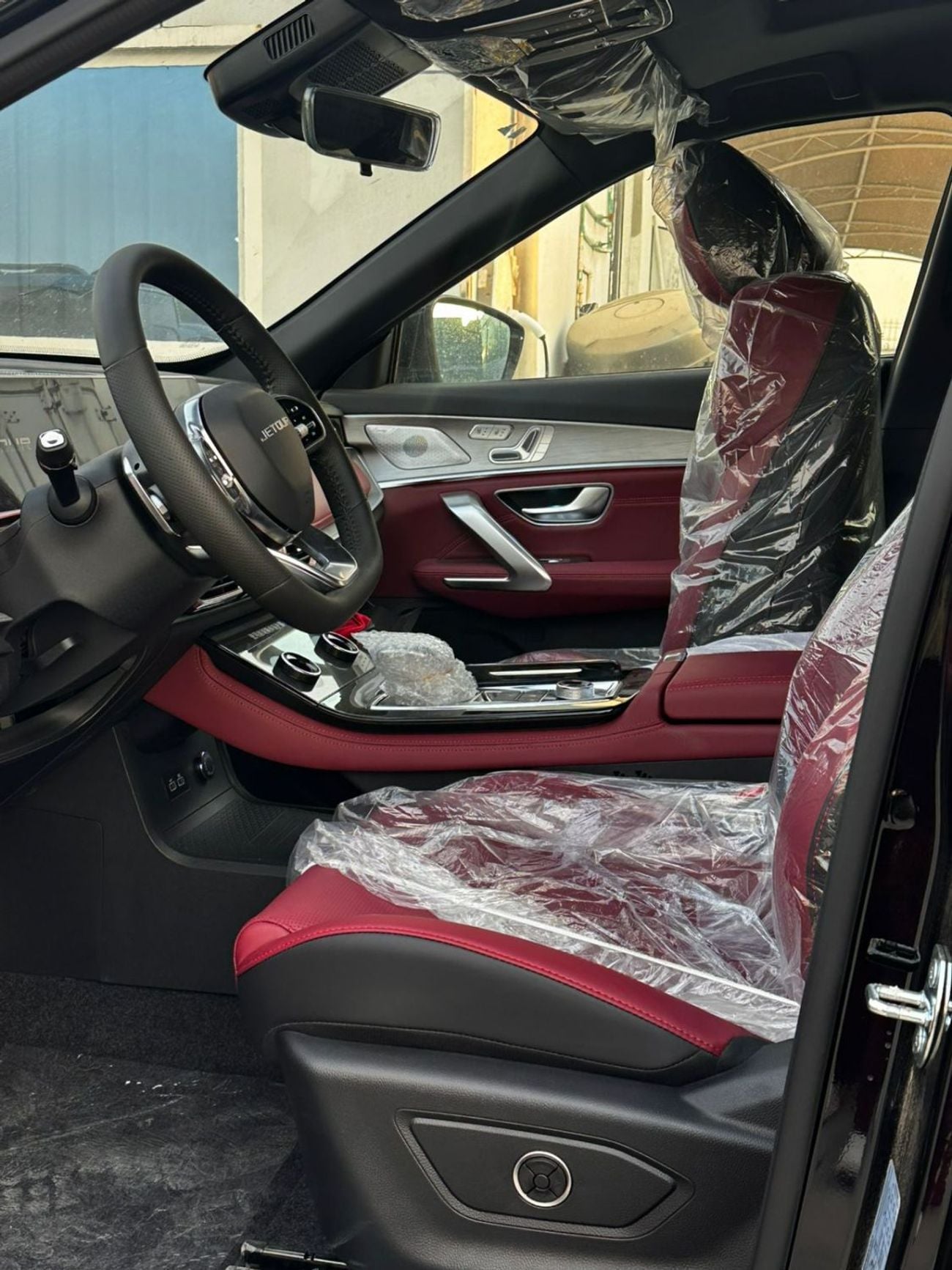 Jetour X70 FL JETOUR X70 PLUS 1.6L PETROL 2025