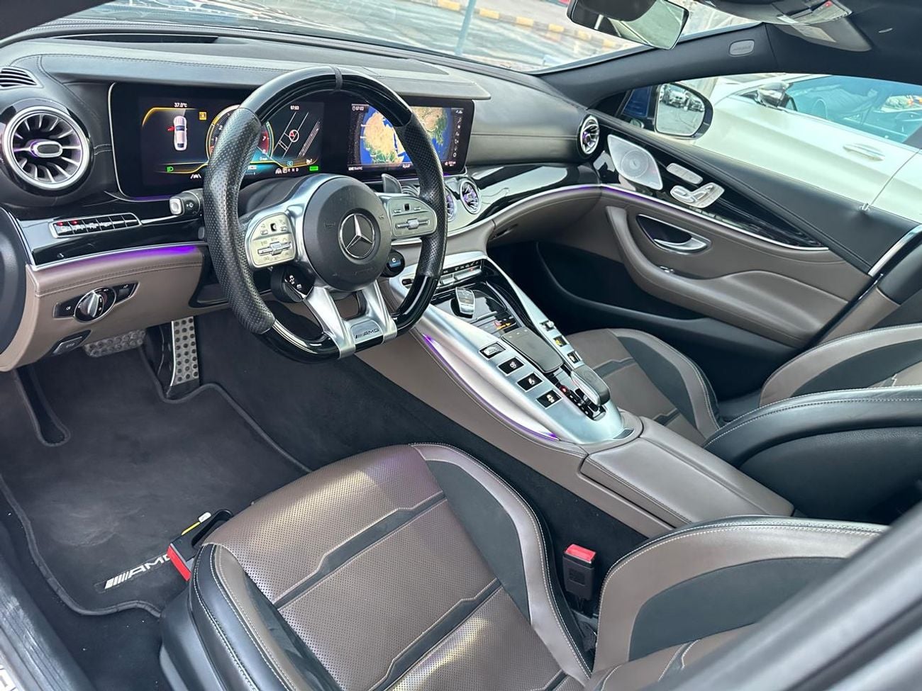 Mercedes Benz AMG GT 43