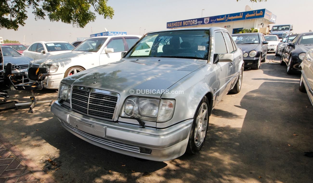 Mercedes-Benz E 500