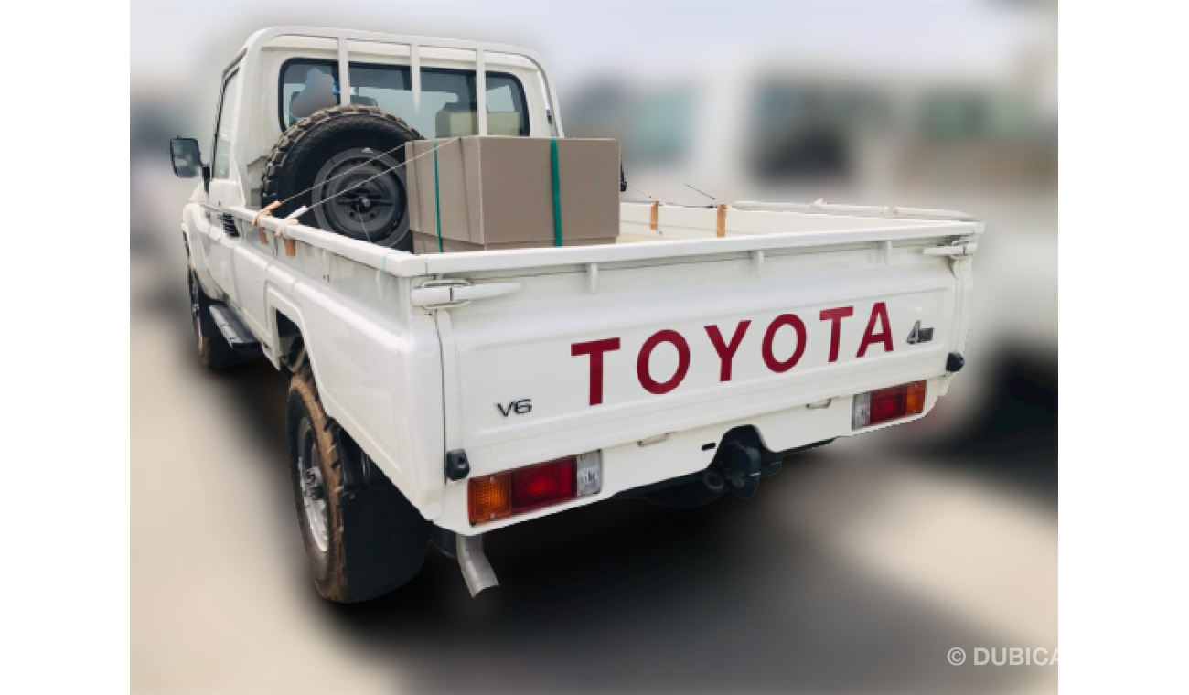 Toyota Land Cruiser Pick Up 4.2L V6 MT SINGLE CABIN //2022// SPECIAL OFFER // BY FORMULA AUTO // FOR EXPORT ONLY