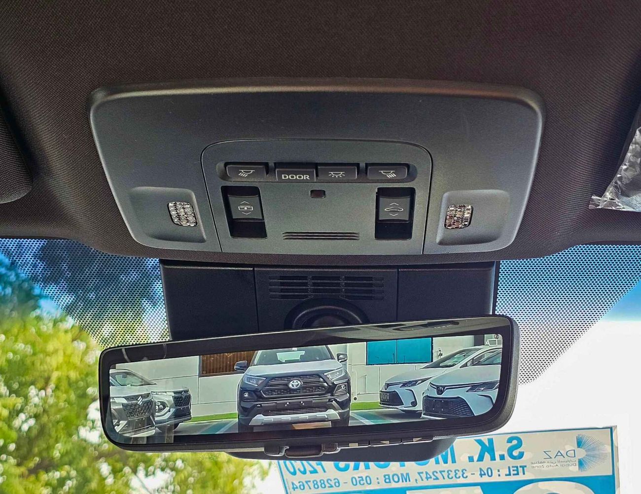 تويوتا كامري HYBRID LUMIERE / 2.5L V4 / 360 CAMERA / PANORAMIC ROOF / HEADUP DISPLAY/ FULL OPTION (CODE # LUMIERE