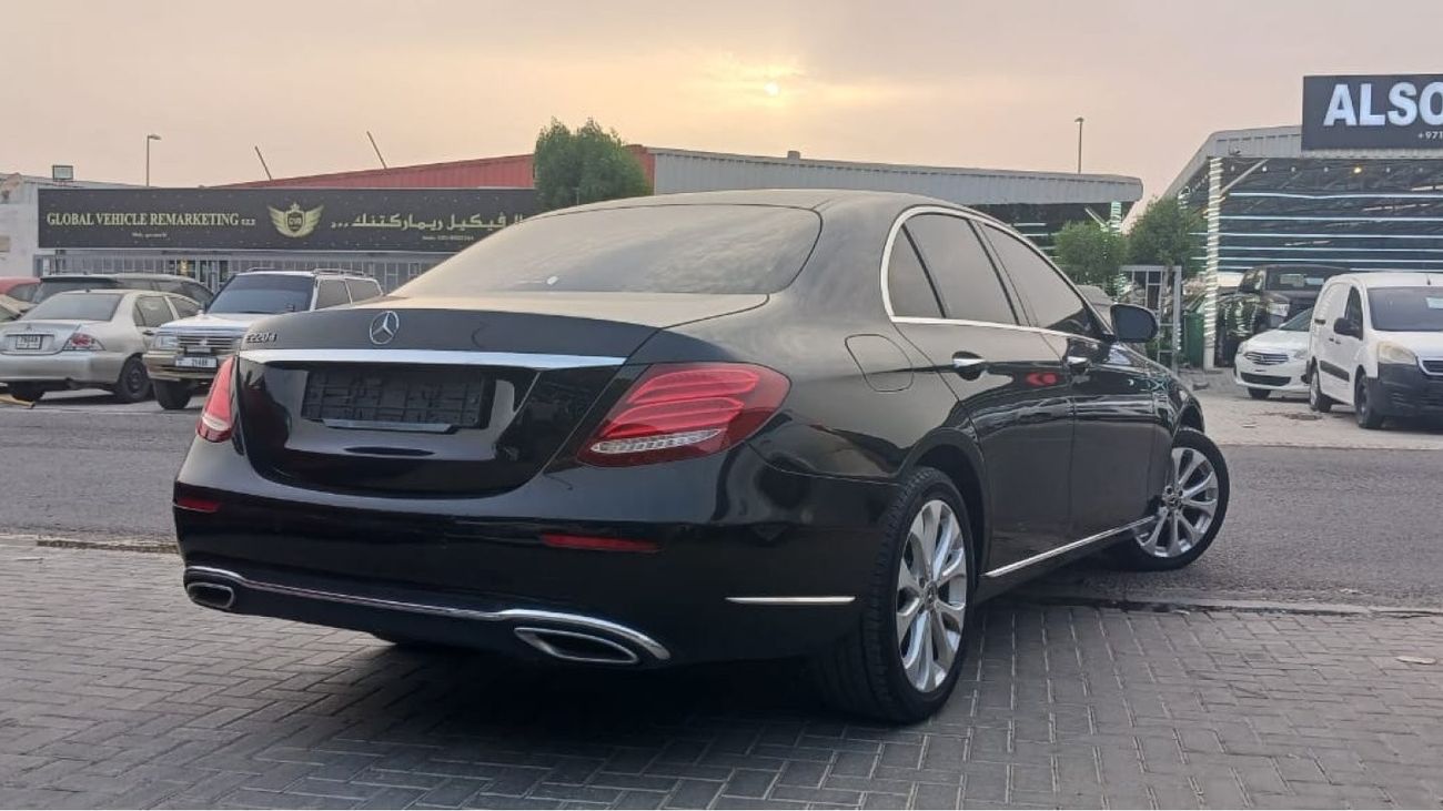 Mercedes-Benz E 220 mercedes benz E 220 diesel 2019 korea specs