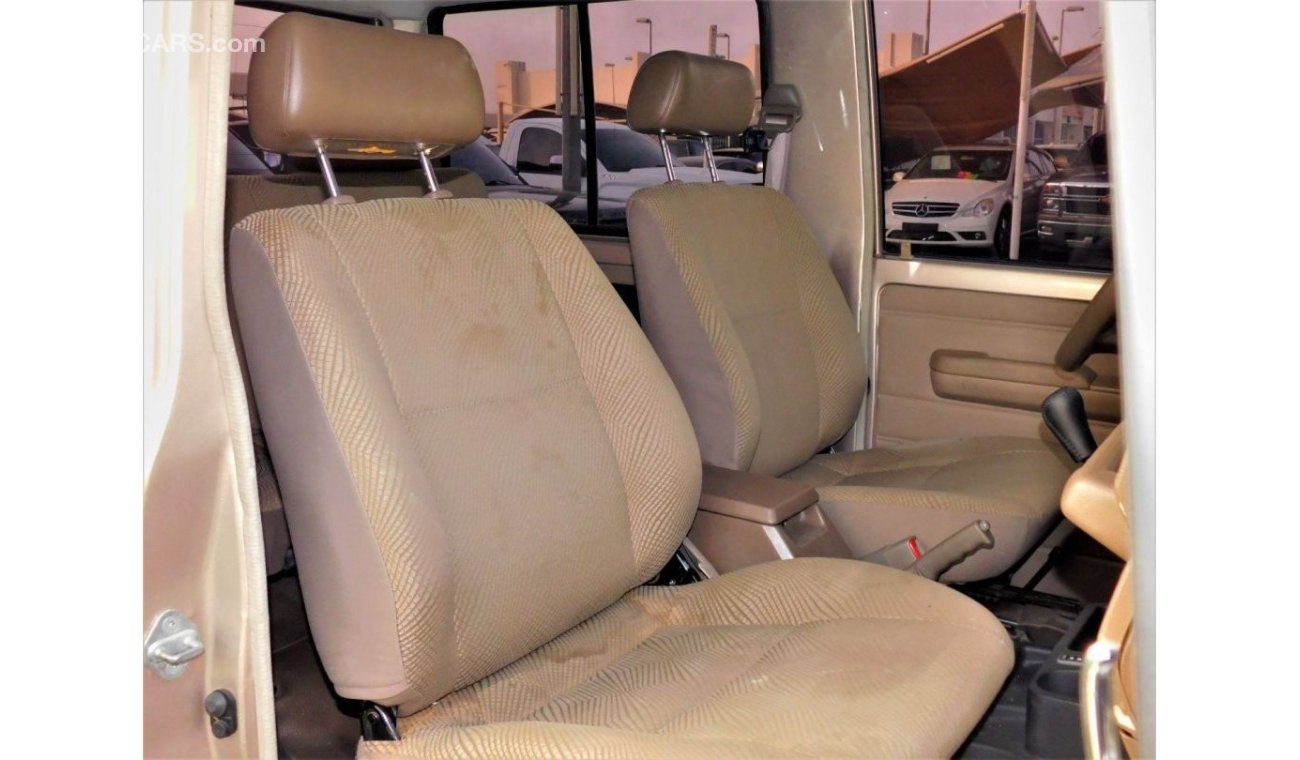 Toyota Land Cruiser Toyota land crusier ربع 2010