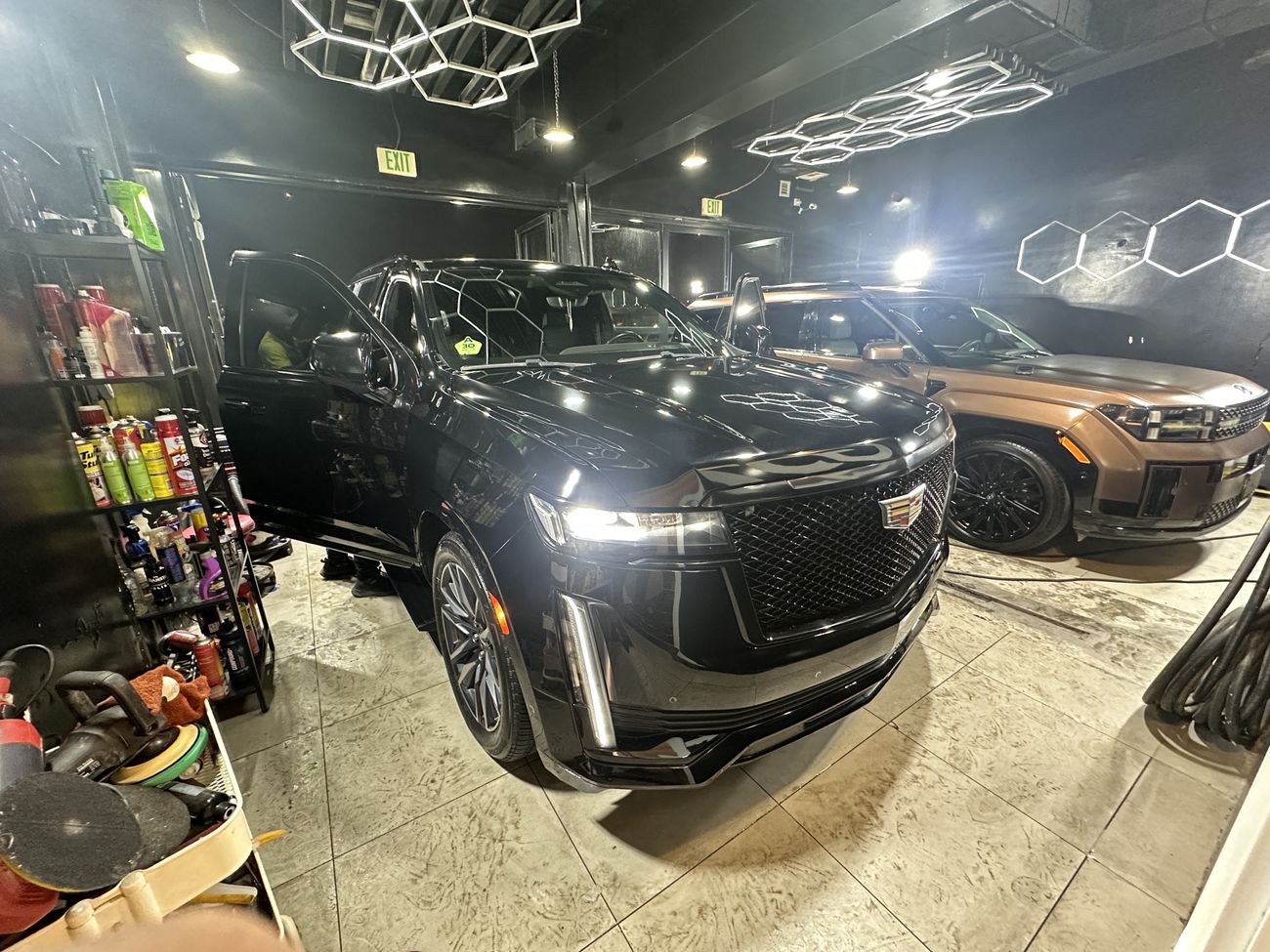 كاديلاك إسكالاد Sport Platinum 6.2L AWD