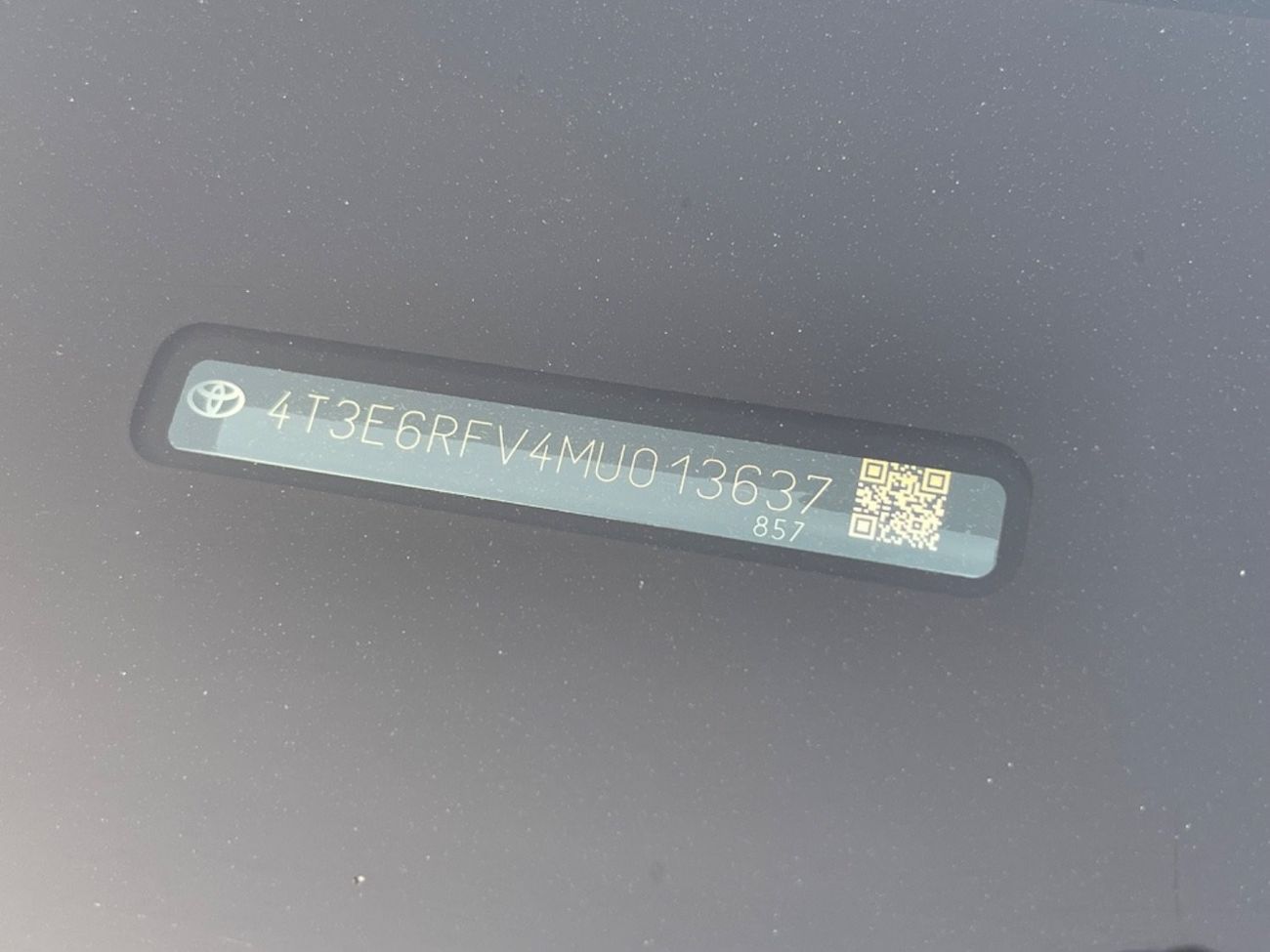 تويوتا راف ٤ 2021 TOYOTA RAV4 XSE HYBRID PANORAMIC ROOF FULL OPTIONS IMPORTED FROM USA