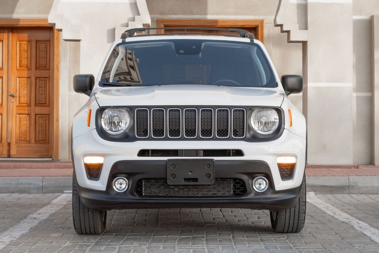 جيب رينيجيد LATITUDE 4X4 2022 LOW MIL