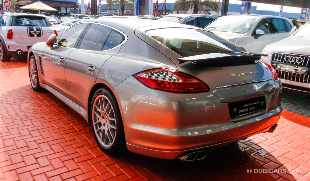 Porsche Panamera Turbo