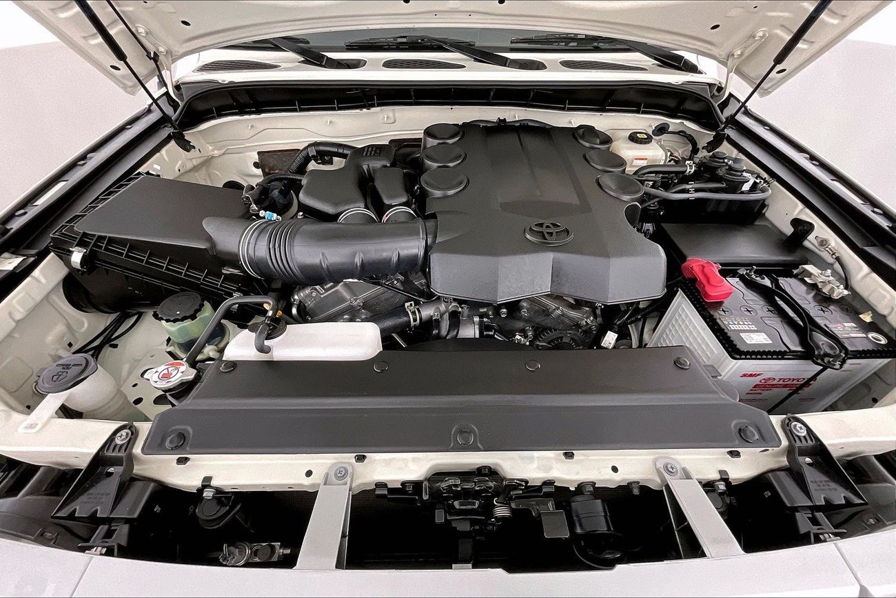 Toyota Camry SE| 1 year free warranty | Exclusive Eid offer