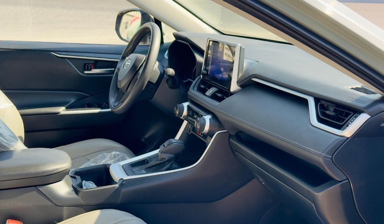 تويوتا راف ٤ PREMIUM CONDITION | LHD | 2023 | 2.5L PETROL | AWD | REAR VIEW CAMERA