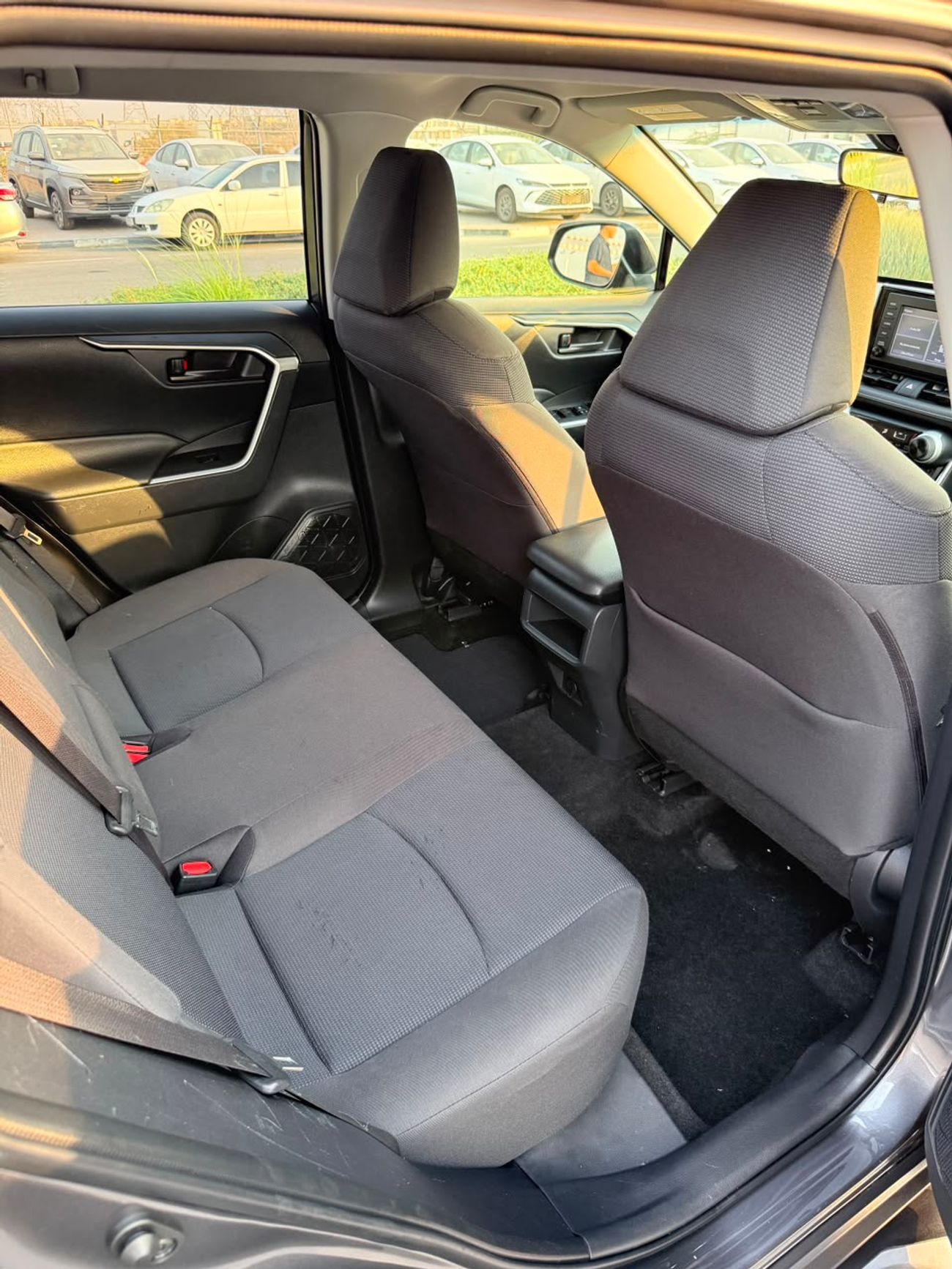 Toyota RAV4 LE 2019 RAV4