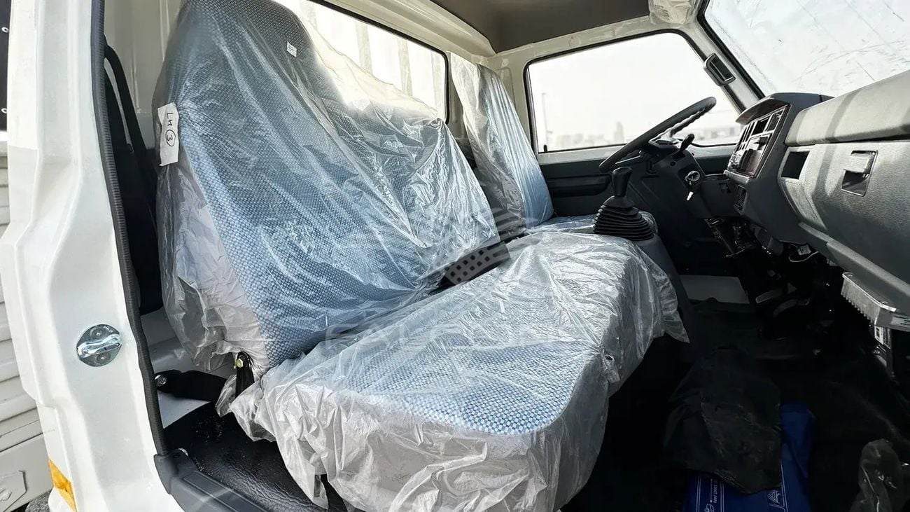 إس إم إل إيسوزو سمراٹ T3500 ترک SML-Isuzu Samrat T3500 Truck 3.5L Diesel MT - LHD