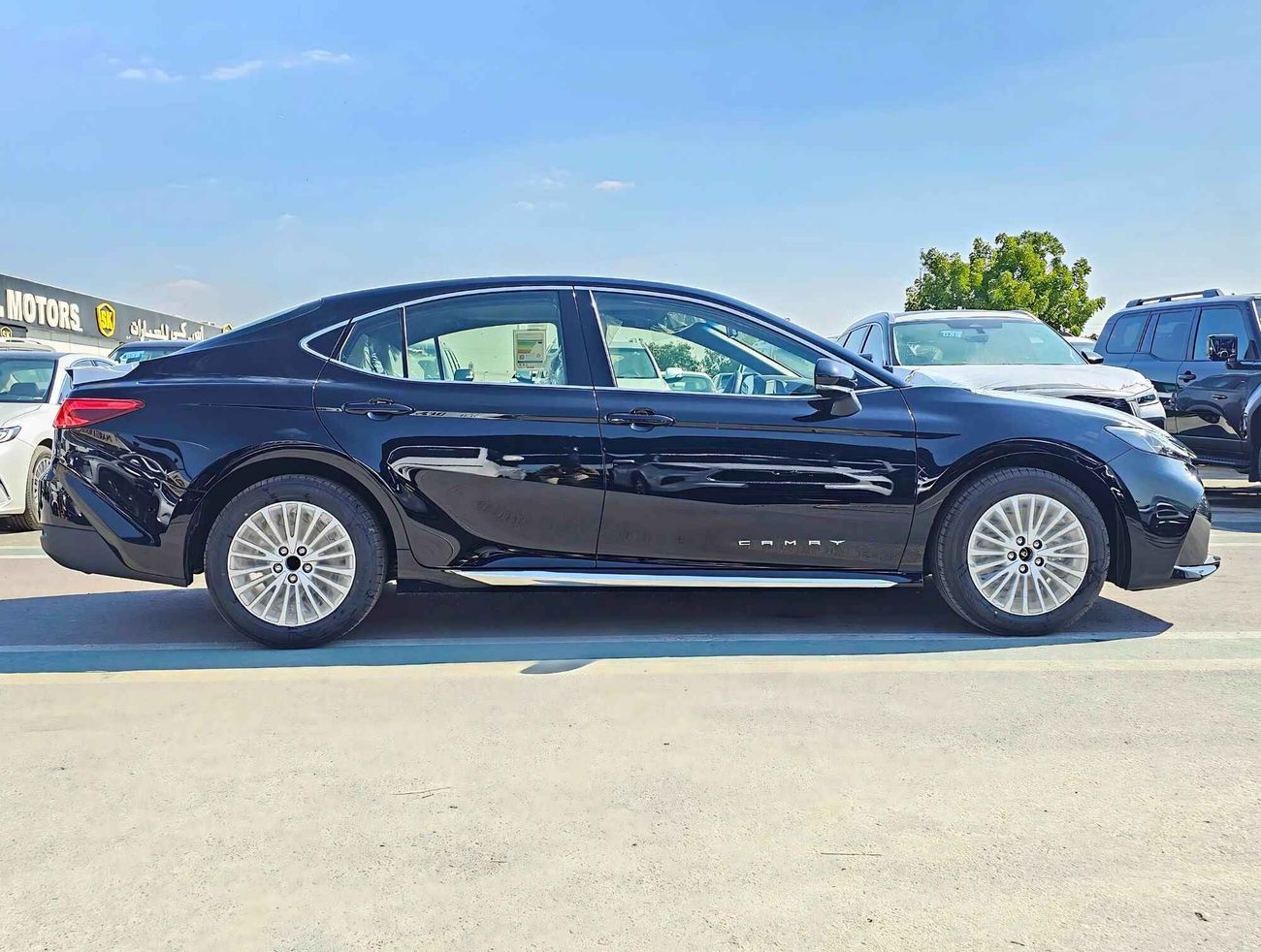 Toyota Camry LE / 2.5L V4 PETROL / DRIVER POWER SEAT / SUNROOF (CODE # LE)