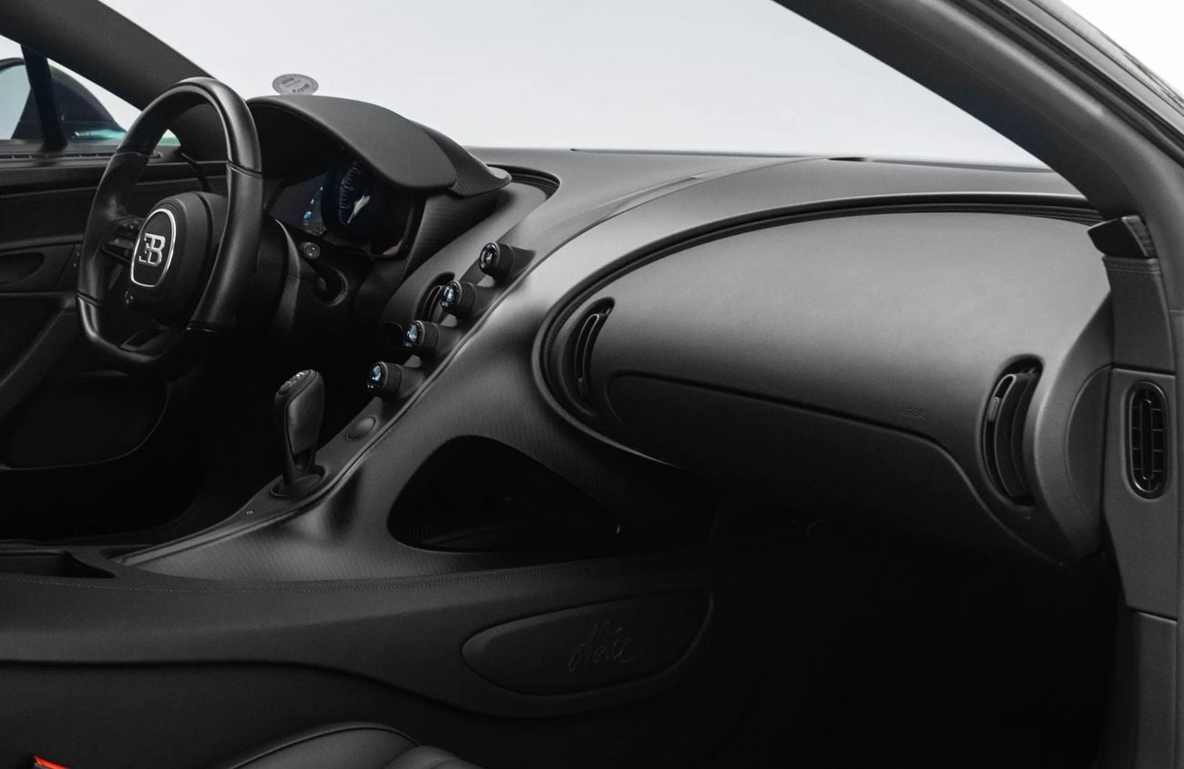 بوغاتي شيرون SPORT 8.0L W16 Quad-Turbocharged Engine