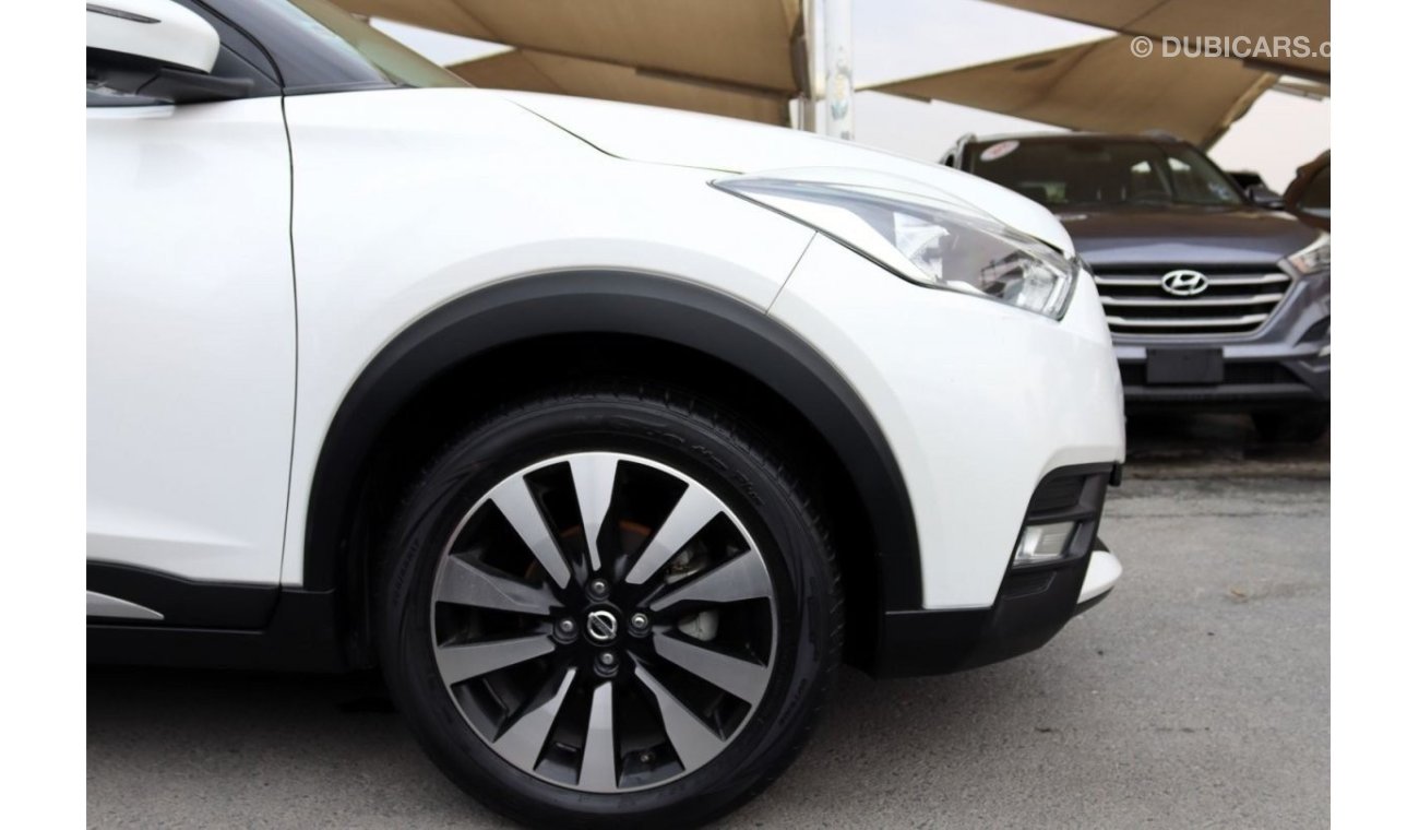 Nissan Kicks SL ACCIDENTS FREE - GCC - FULL OPTION - 5 CAMERAS - PERFECT CONDITION INSIDE OUT
