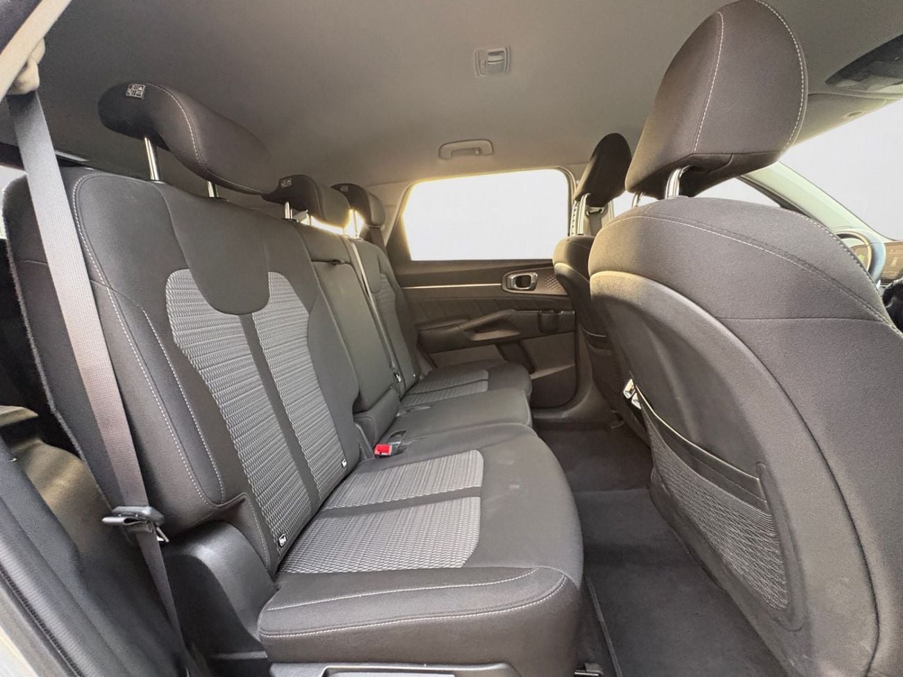 Kia Sorento AED 1,350 P.M | 0% DOWN PAYMENT | KIA SORENTO | 2.5L I4 | AGENCY WARRANTY | FULL AGENCY SERVICE HIST