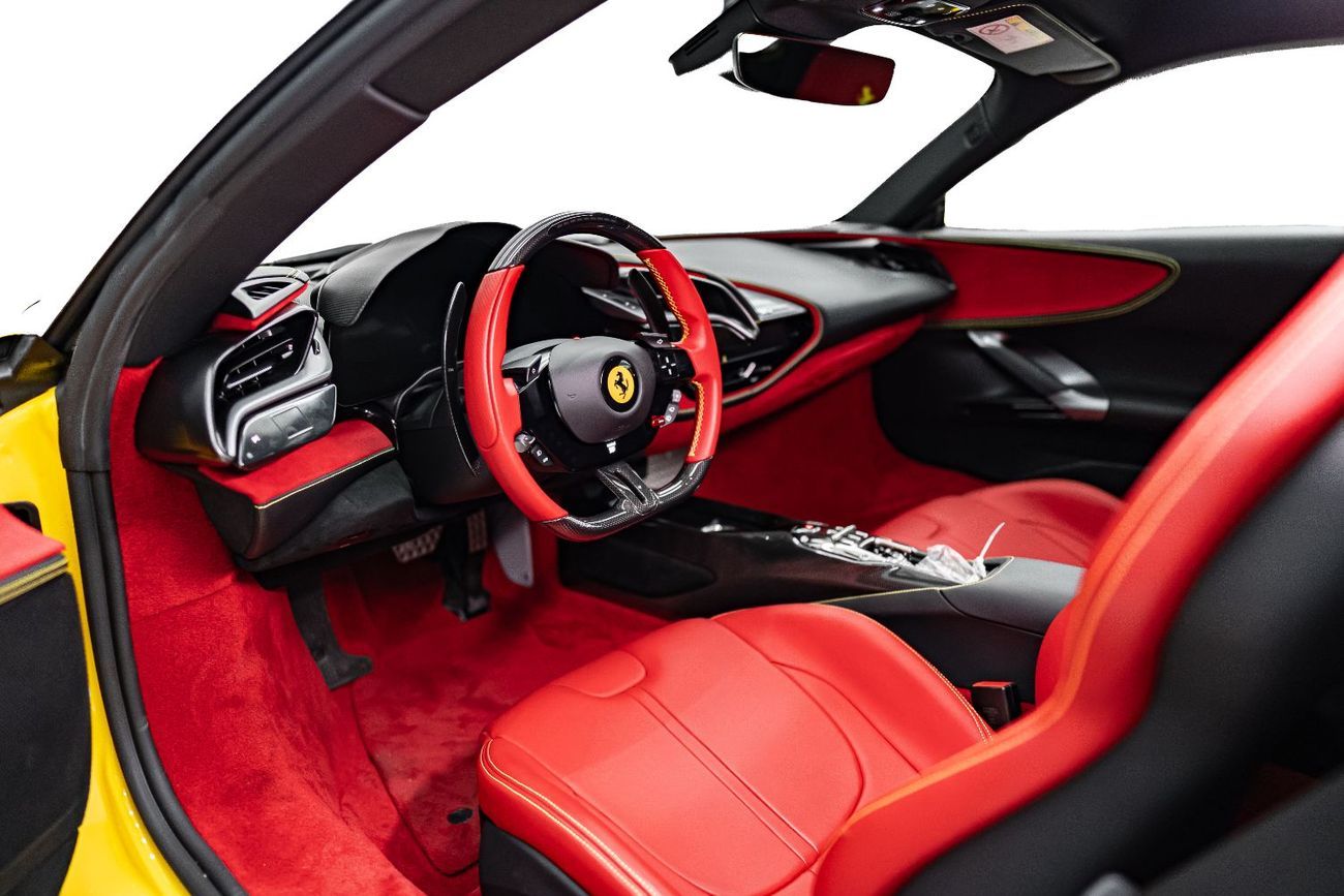 Ferrari SF90 Stradale VERY LOW MILEAGE | SF90 STRADALE | CARBON INTERIOR | TWO-TONE BODYWORK | LMG MOTORS