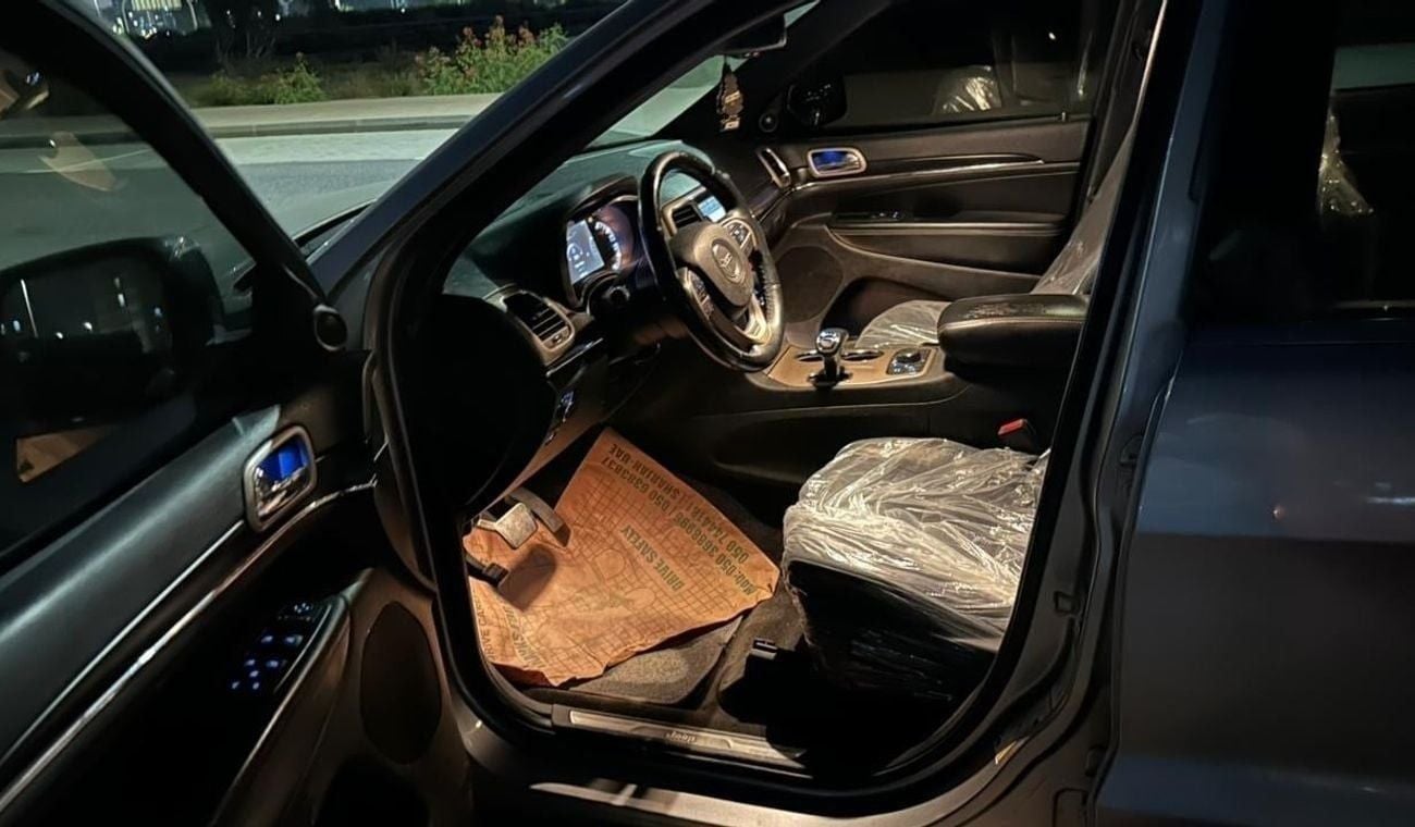 جيب جراند شيروكي Altitude 3.6L