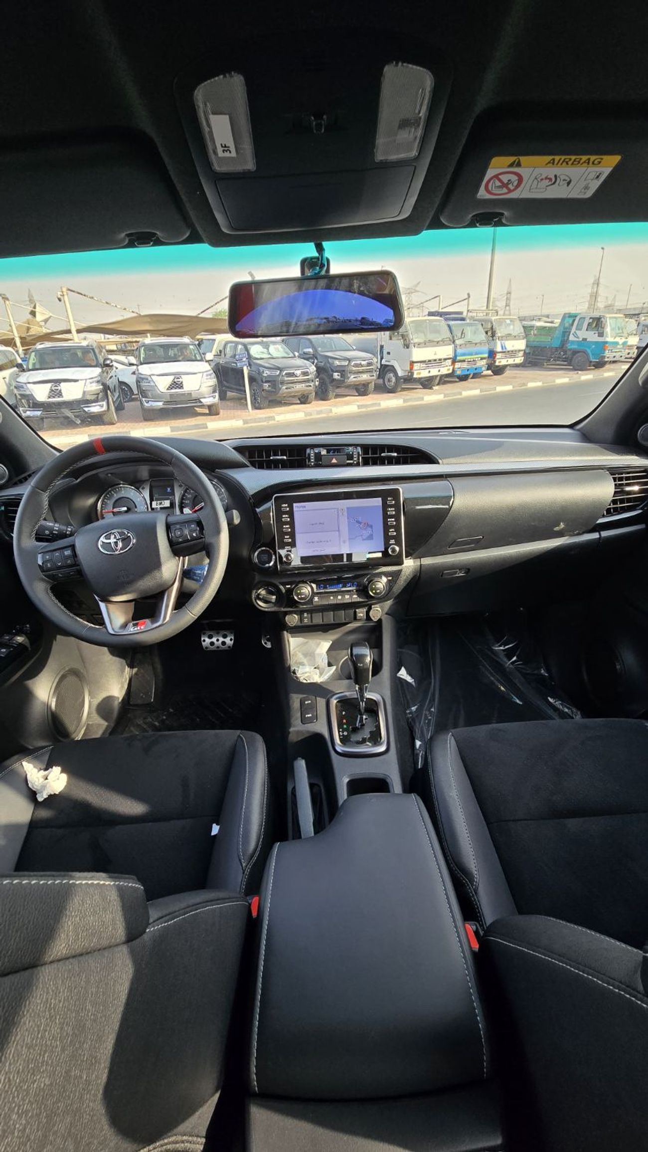 تويوتا هيلوكس GR Sport 4.0L