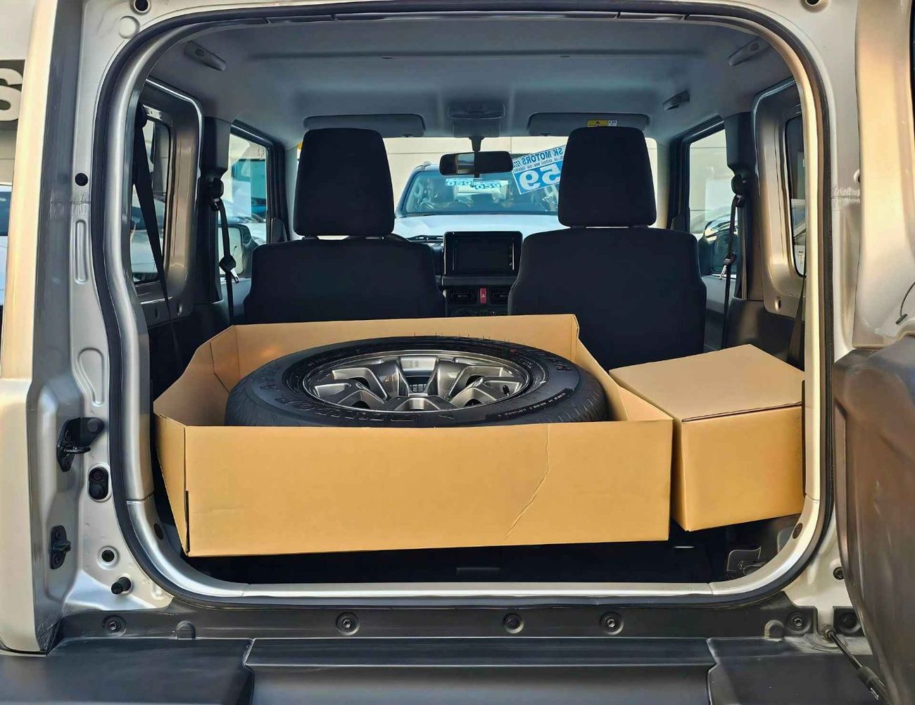 سوزوكي جيمني GL / A/T / 1.5L V4 PETROL / 3 DOOR / ALL GRIP SLDA AF / 4WD / CODE # SJ15GL