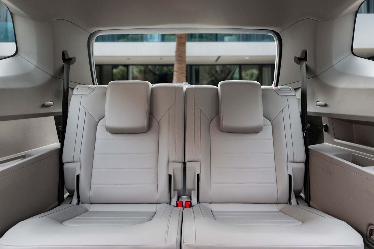 Volkswagen Teramont Teramont Comfortline | 2,899 P.M | 0% Downpayment | Perfect Condition!