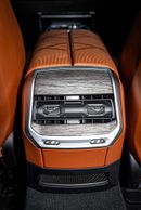 بي أم دبليو 740i