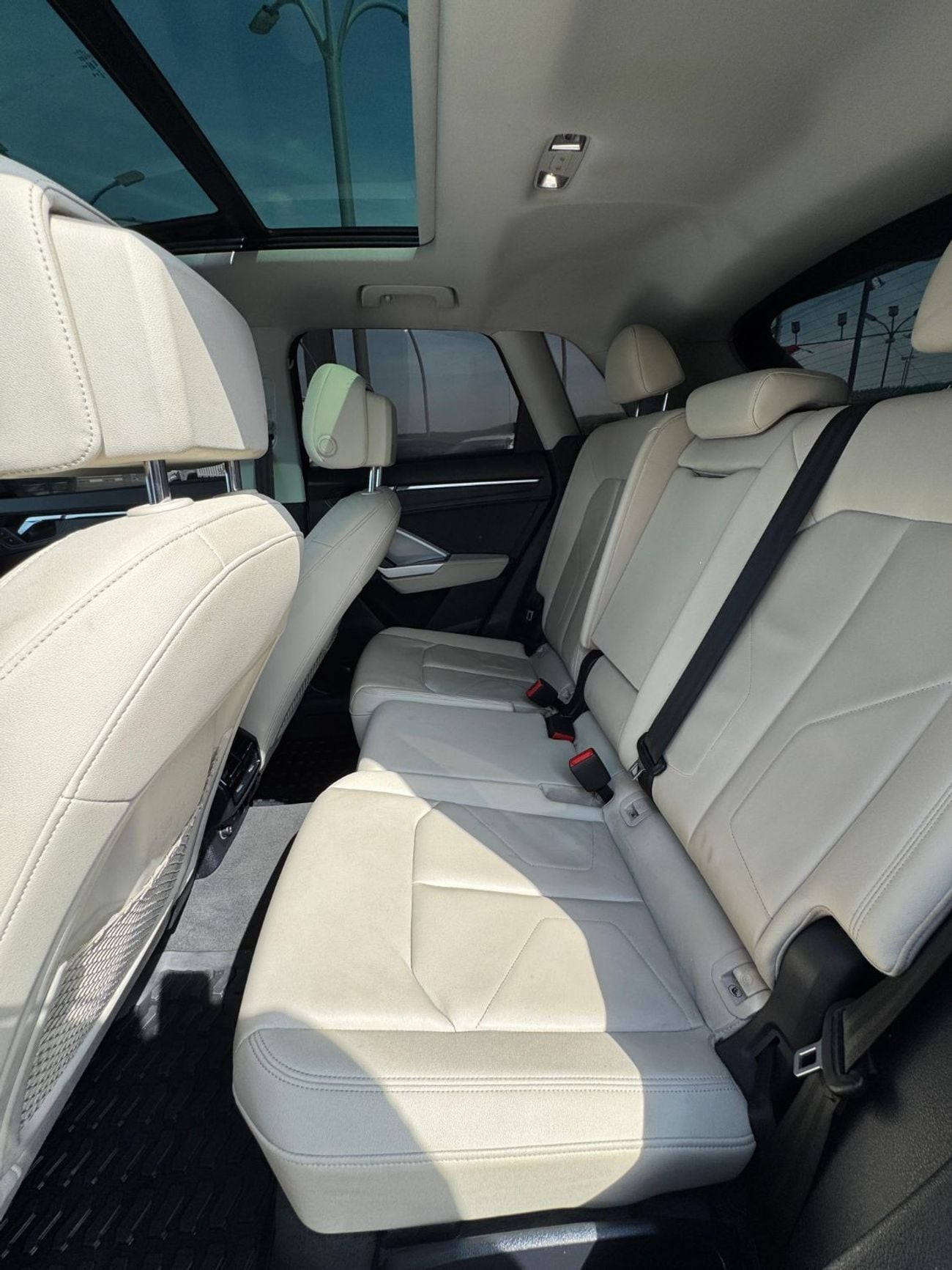 Audi Q3 35 TFSI S-LINE SUPERCHARGED 35 TFSI 1.4L