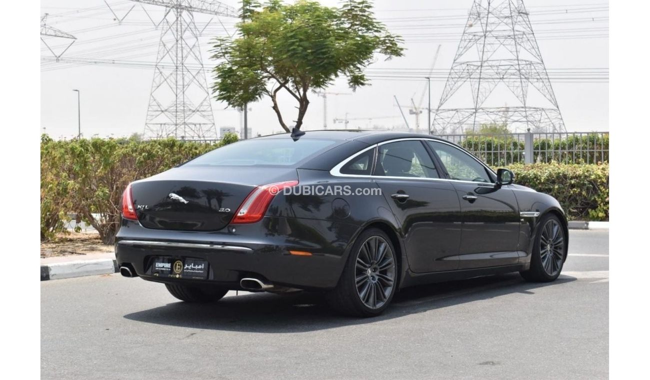 Jaguar XJ Luxury JAGUAR XJ-L V6