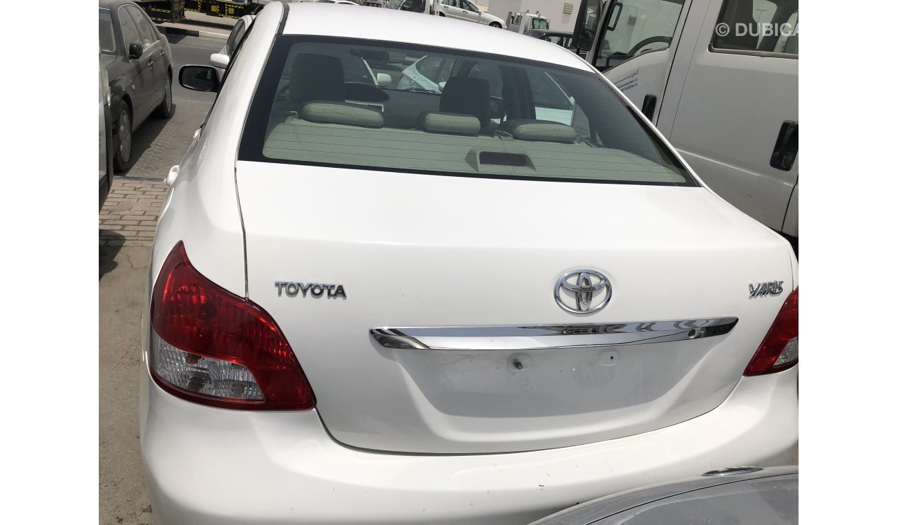 Toyota Yaris 2009. free of accident