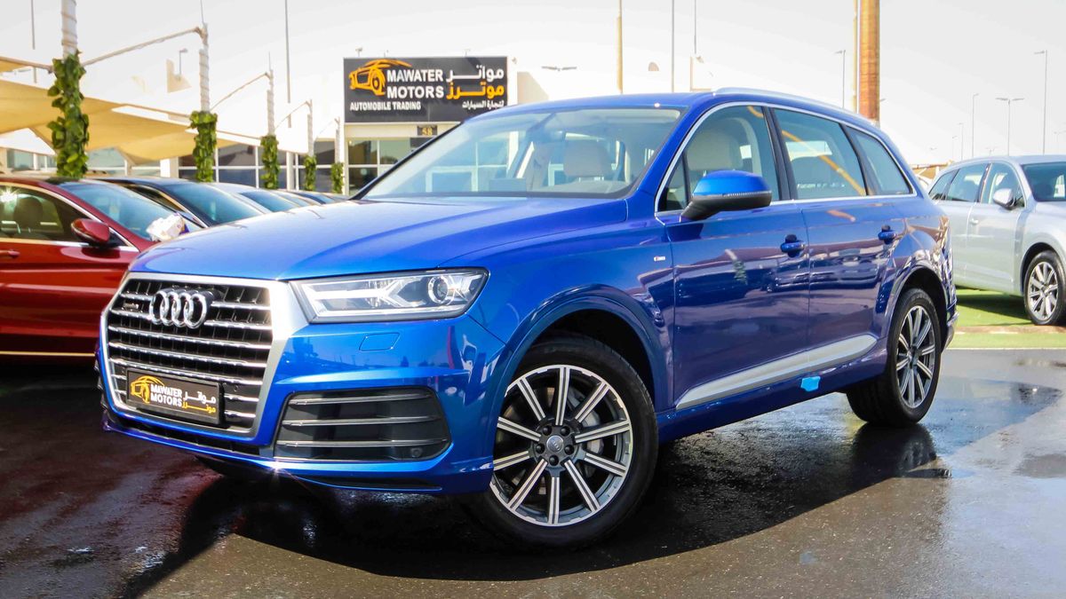 Audi Q7 for sale AED 235,000. Blue, 2018