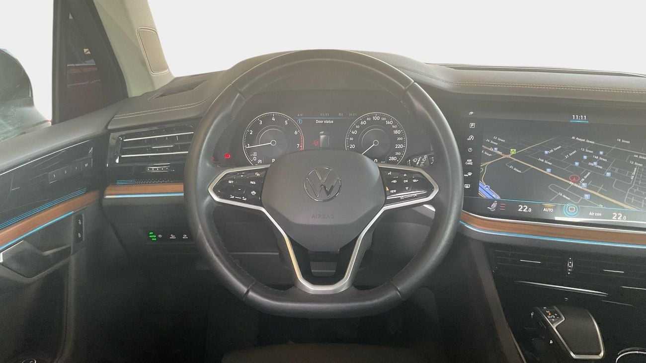 Volkswagen Touareg ATMOSPHERE HIGHLINE | Guaranteed Warranty | 0 Down Payment