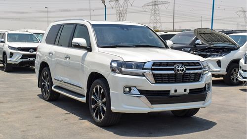 Toyota Land Cruiser VXR 5.7L V8