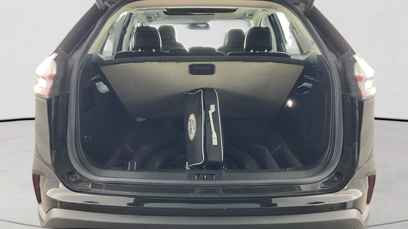 فورد إدج Titanium / Titanium Plus | شامل الضمان | 0 ﺪﻔﻋﺓ ﺃﻮﻟﻯ