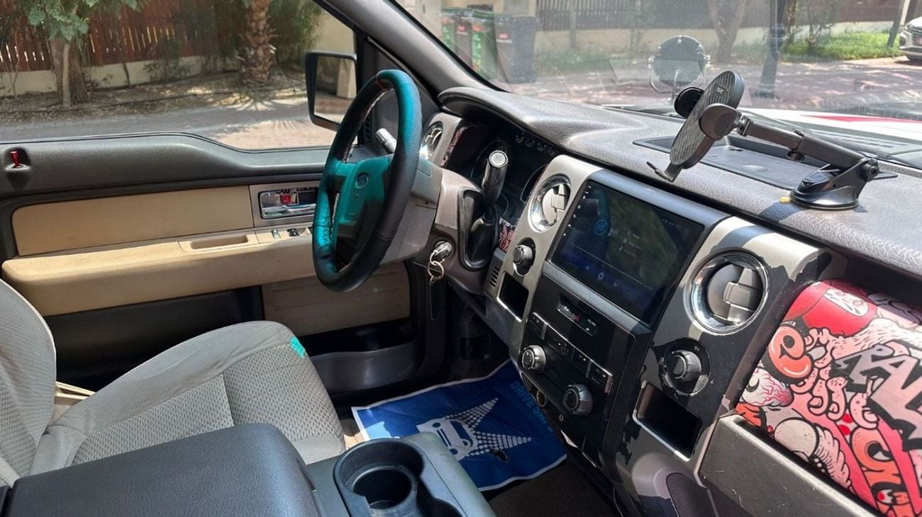 Ford F-150 XLT CREW CAB Ford F-150 2011 GCC specs