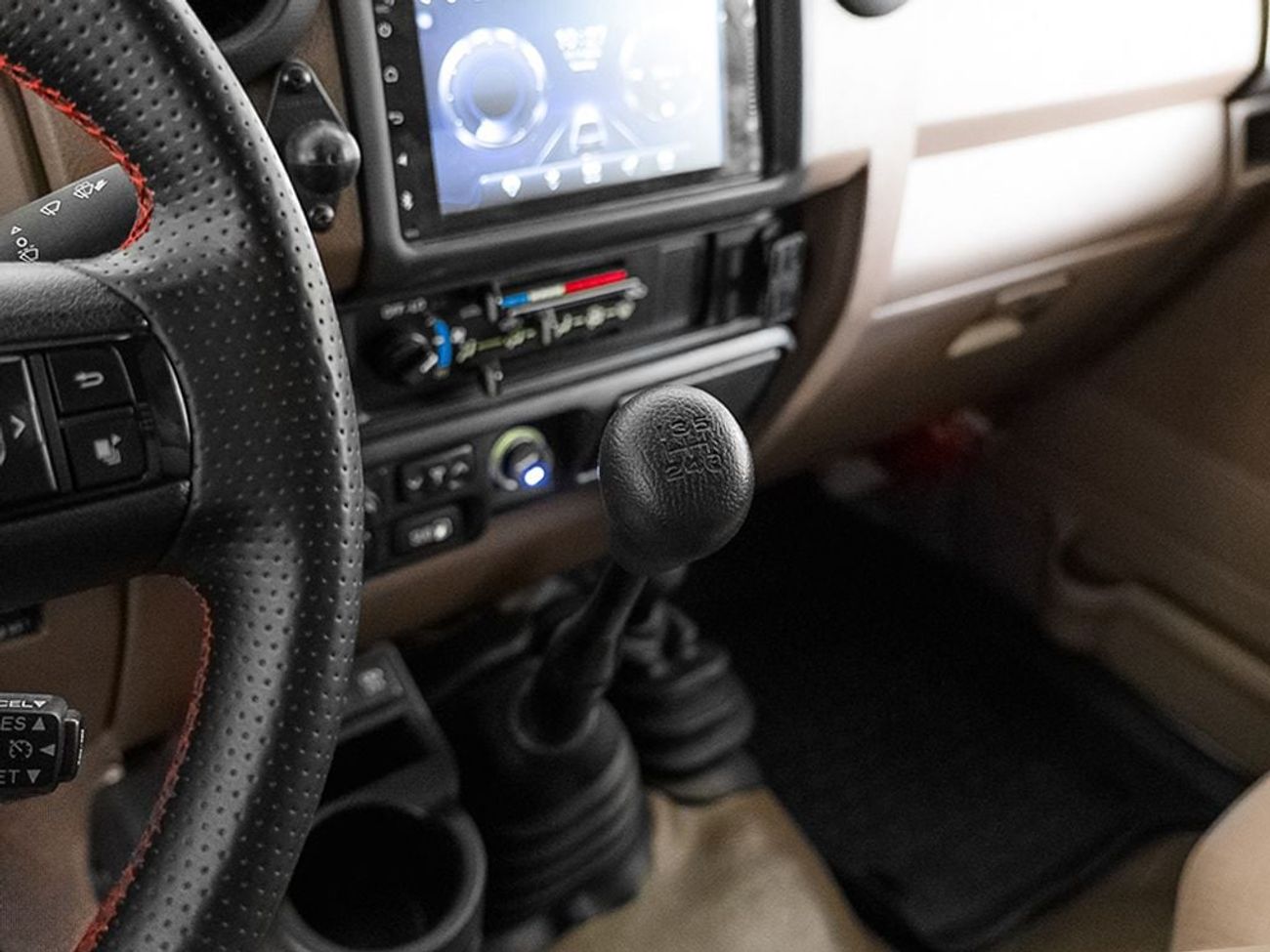 Toyota Land Cruiser Pick Up LX Pick Up