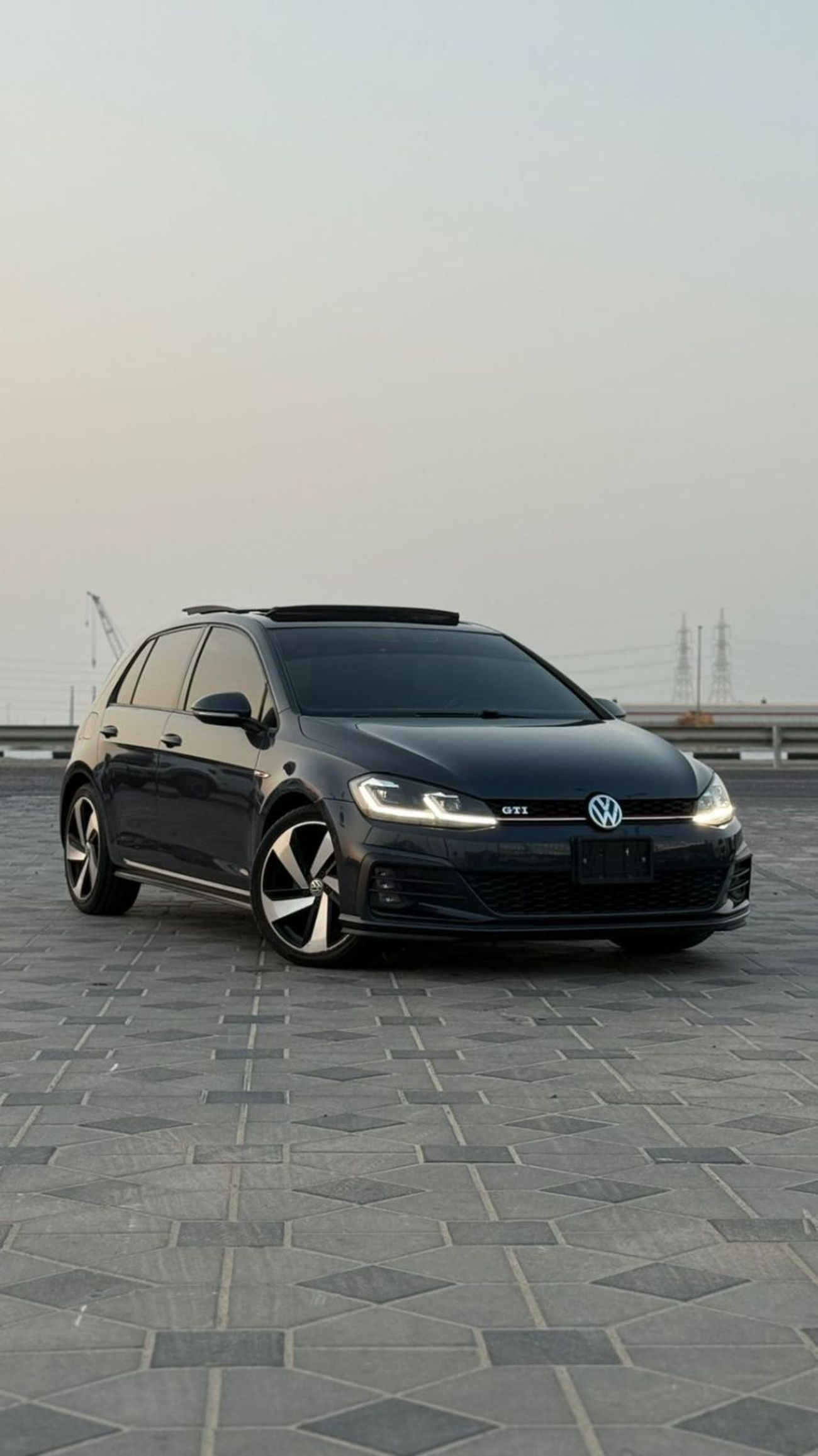 Volkswagen Golf GTI SEL 2.0T
