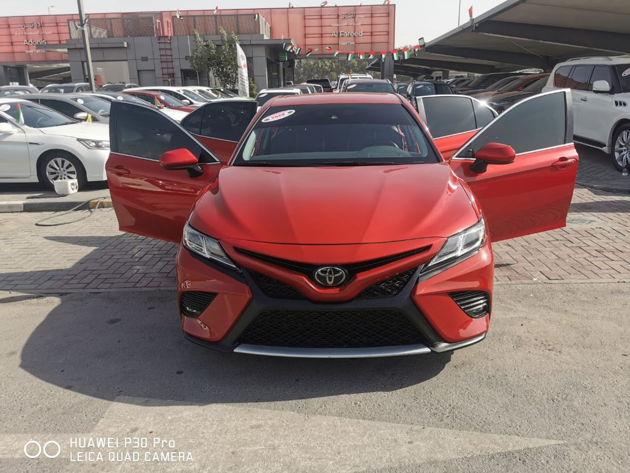 Toyota Camry SE 2.5L (181 HP) Excellent condition & luxury feel