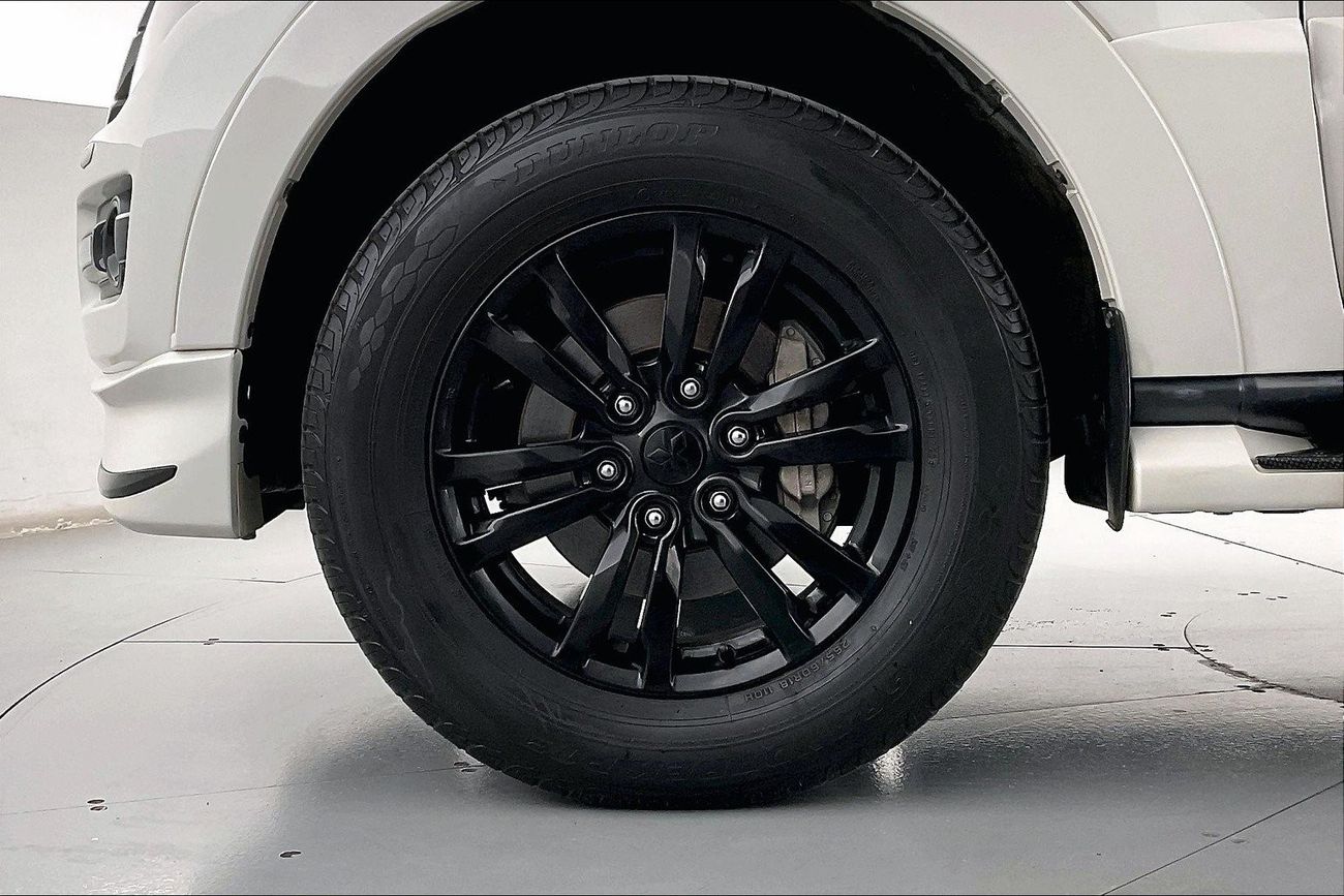 Nissan Sunny SV | 1 year free warranty | 0 Down Payment