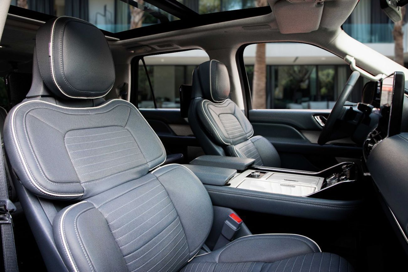 Lincoln Navigator Presidential | 4,955 P.M  | 0% Downpayment | Agency Warranty&Service Contract